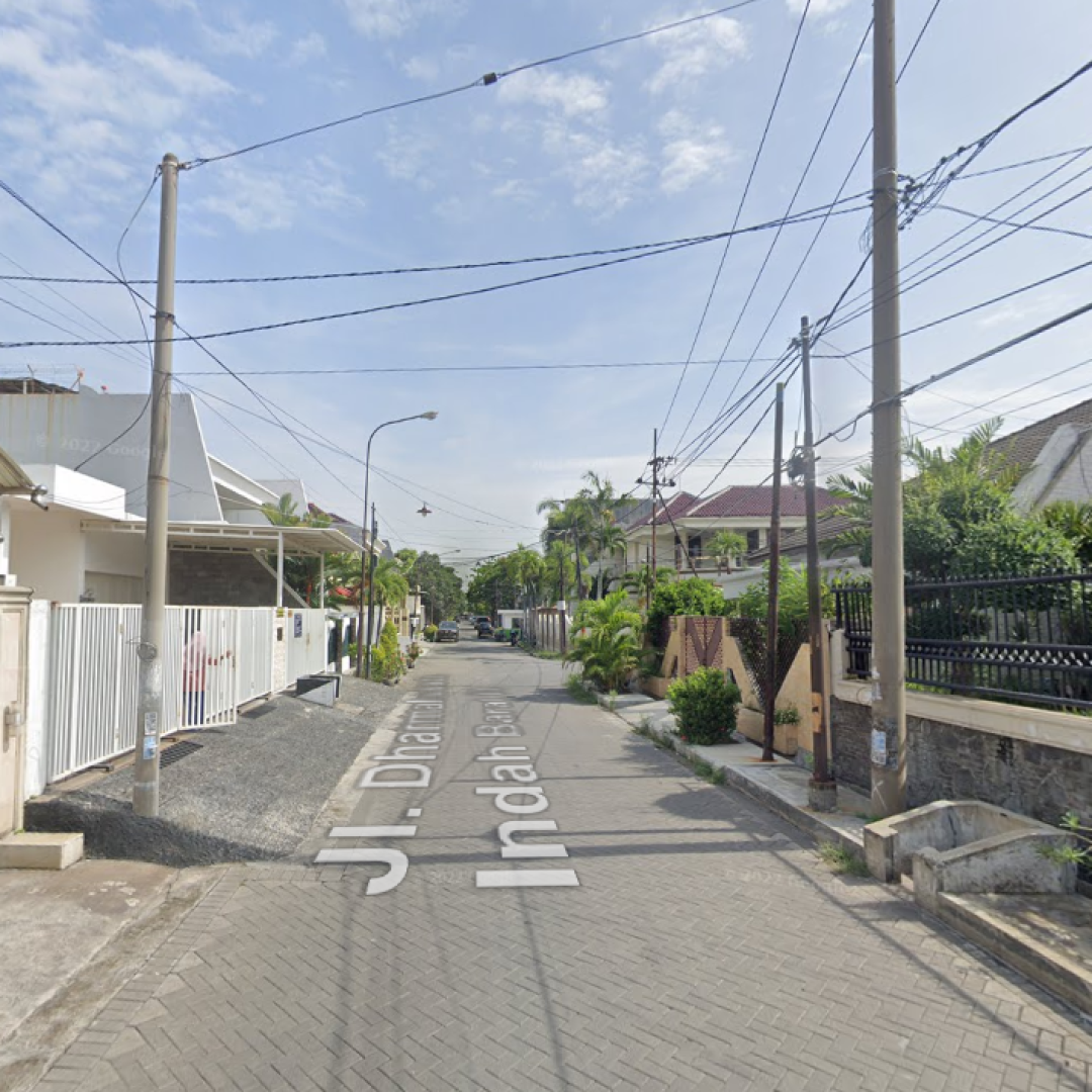 Rumah mewah di Surabaya Gubeng 6,5 M